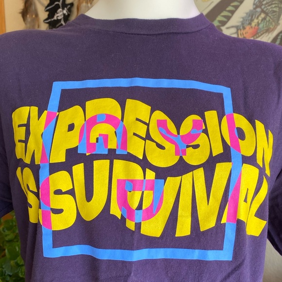 Good Dye Young ‘Expression is Survival’ shirt Hayley Williams Brian o’Connor - Picture 3 of 3